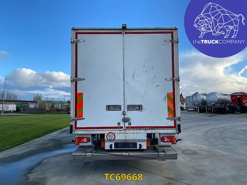 Volvo FL 250 - Грузовик с закрытым кузовом: фото 4 Volvo FL 250 - Грузовик с закрытым кузовом: фото 4