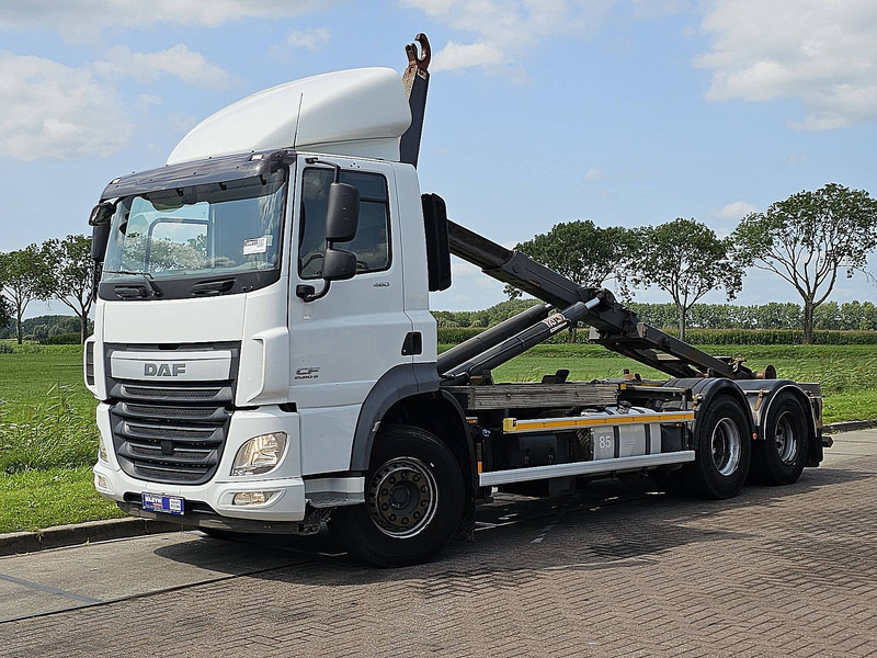 DAF CF 460 AJK 20 ton hooklift - Крюковой мультилифт: фото 2 DAF CF 460 AJK 20 ton hooklift - Крюковой мультилифт: фото 2