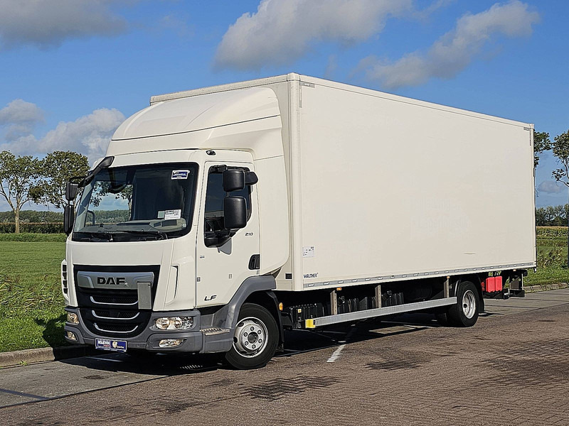 DAF LF 210 7.49T LIFT NAVI CAM. - Грузовик с закрытым кузовом: фото 2 DAF LF 210 7.49T LIFT NAVI CAM. - Грузовик с закрытым кузовом: фото 2