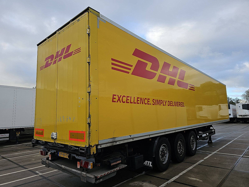 Kögel SKH24 LIFT AXLE TAILLIFT - Полуприцеп-фургон: фото 2 Kögel SKH24 LIFT AXLE TAILLIFT - Полуприцеп-фургон: фото 2