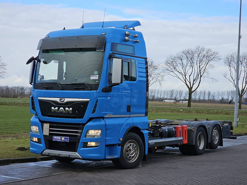 MAN 26.540 TGX XXL D38 INTARDER - Грузовик-контейнеровоз/ Сменный кузов: фото 2 MAN 26.540 TGX XXL D38 INTARDER - Грузовик-контейнеровоз/ Сменный кузов: фото 2
