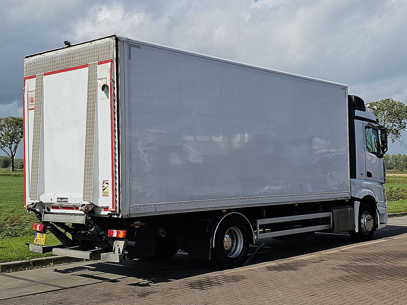 Mercedes-Benz ACTROS 1840 STR.SP. 250 TAILLIFT - Грузовик с закрытым кузовом: фото 3 Mercedes-Benz ACTROS 1840 STR.SP. 250 TAILLIFT - Грузовик с закрытым кузовом: фото 3