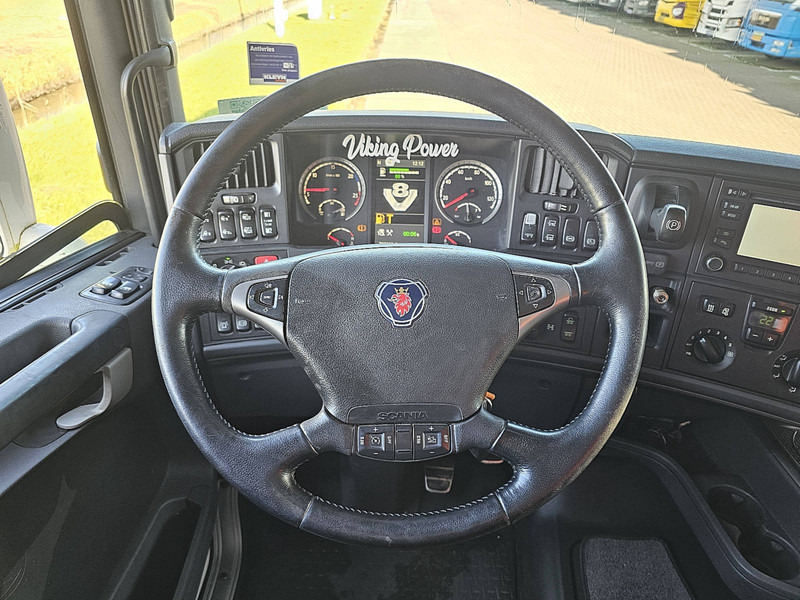 Фото интерьера 2: Грузовик-шасси Scania R730 6X4 HNB RETARDER PTO