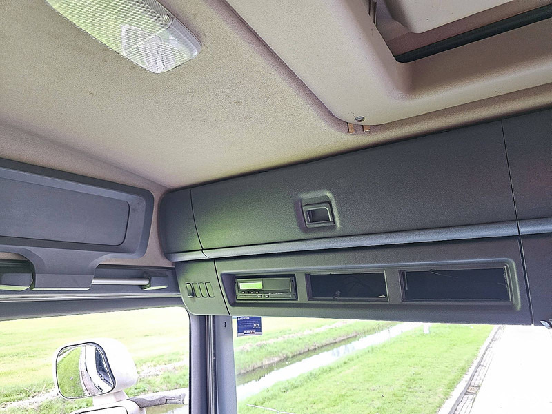 Тягач Scania R410: фото 11