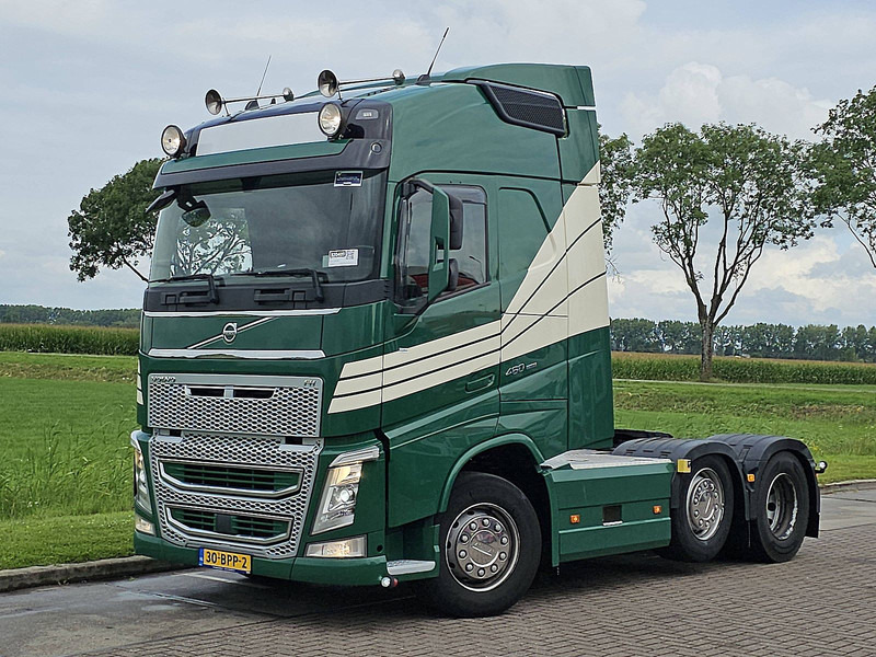 Volvo FH 460 6X2 STEER XEN. LEATH - Тягач: фото 2 Volvo FH 460 6X2 STEER XEN. LEATH - Тягач: фото 2