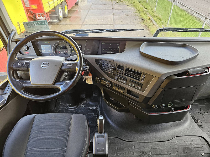 Фото интерьера 1: Рефрижератор Volvo FH 500 Meatrails,Chereau,TK