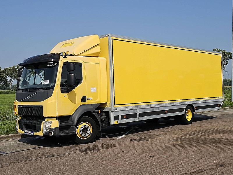 Volvo FL 250.12 AIRCO 6 CYL. - Грузовик с закрытым кузовом: фото 2 Volvo FL 250.12 AIRCO 6 CYL. - Грузовик с закрытым кузовом: фото 2