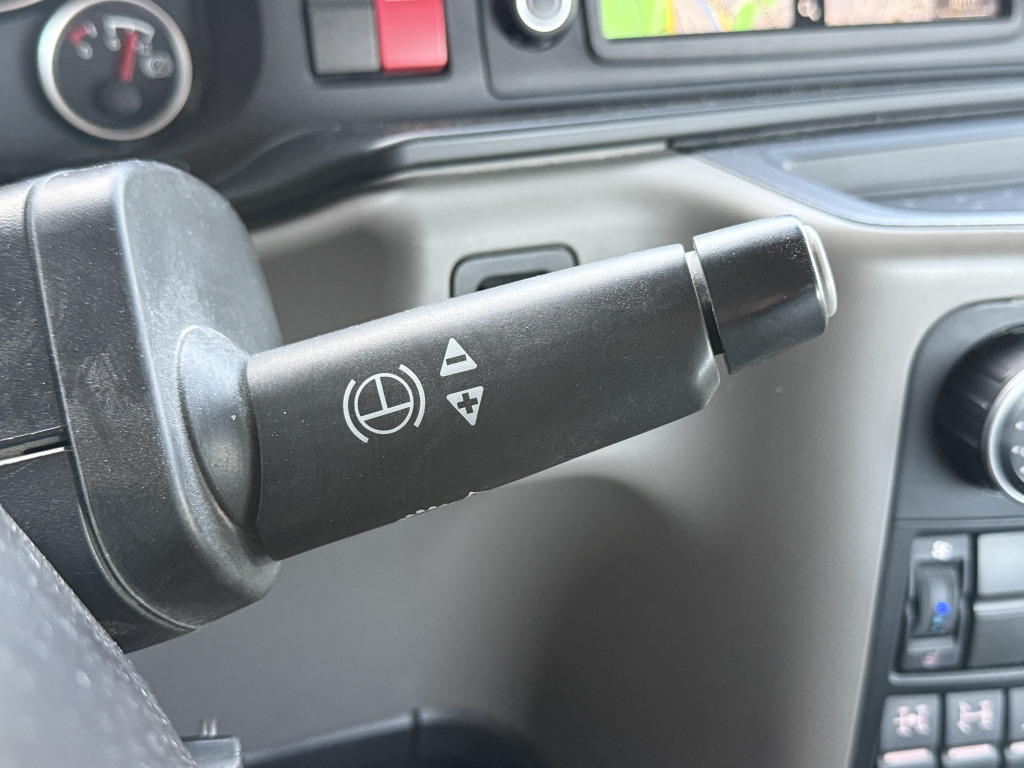 Самосвал MAN TGS 26.500 6x4 12m³ Kipper Retarder NAVI 1.Hand: фото 7 Самосвал MAN TGS 26.500 6x4 12m³ Kipper Retarder NAVI 1.Hand: фото 7