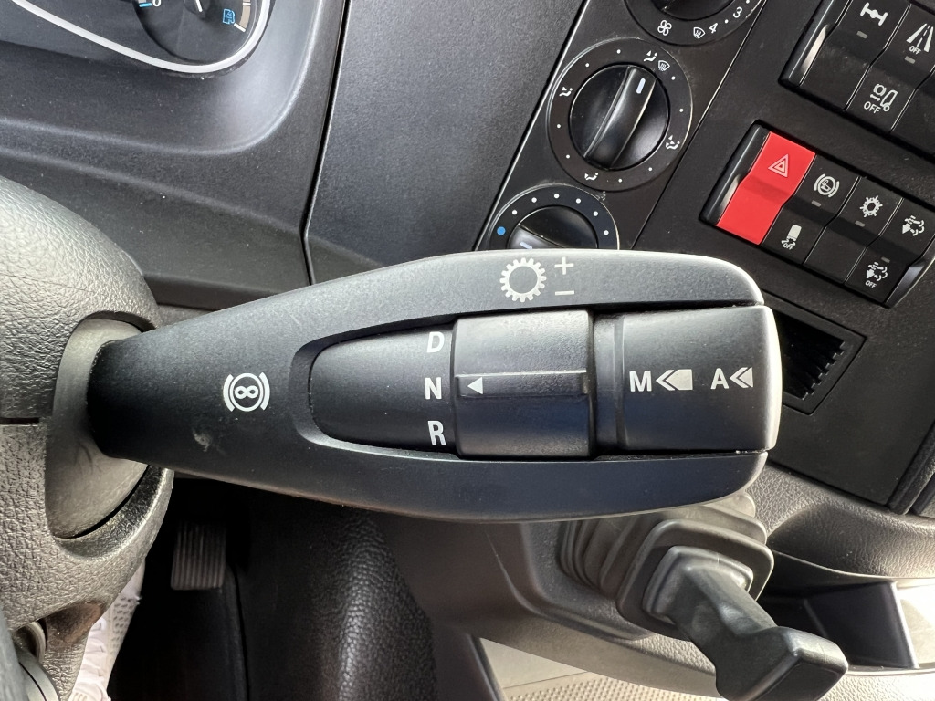 Mercedes-Benz Atego 1530 Euro6 Klima 6m Koffer AHK Orig.177tkm - Грузовик с закрытым кузовом: фото 3 Mercedes-Benz Atego 1530 Euro6 Klima 6m Koffer AHK Orig.177tkm - Грузовик с закрытым кузовом: фото 3