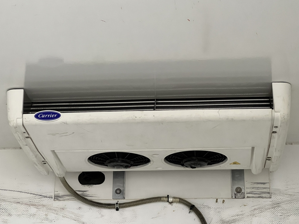 Mercedes-Benz Sprinter 316 CDI 4x4 3,4m CarrierViento Tiefkühl - Фургон-рефрижератор: фото 4 Mercedes-Benz Sprinter 316 CDI 4x4 3,4m CarrierViento Tiefkühl - Фургон-рефрижератор: фото 4