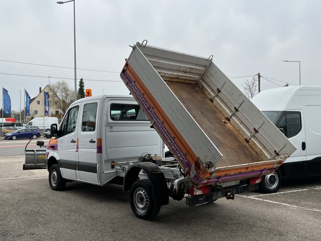 Малотоннажный самосвал, Грузопассажирский фургон Mercedes-Benz Sprinter 316 CDI 4x4 6-Sitzer Doka 2,2m Schild: фото 13