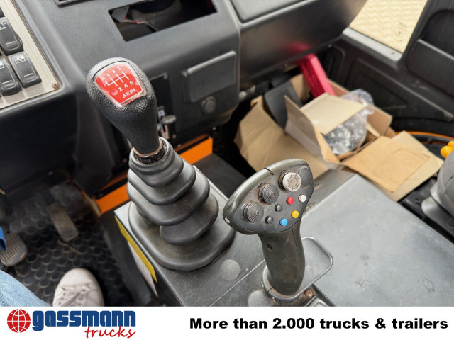 AEBI Schmidt MT750 4x4, City-Abroller, - Крюковой мультилифт: фото 5 AEBI Schmidt MT750 4x4, City-Abroller, - Крюковой мультилифт: фото 5