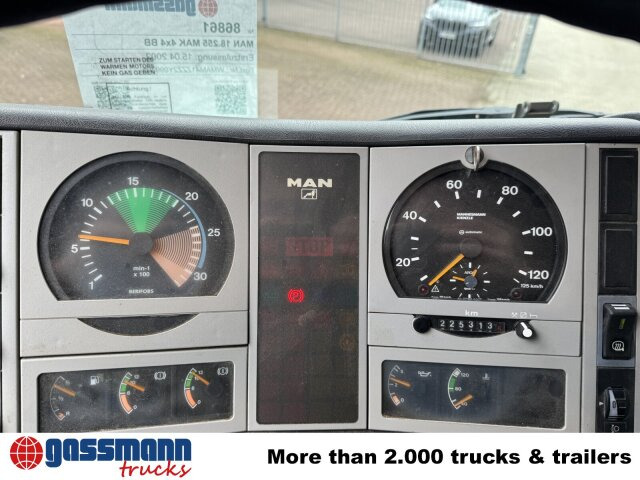 MAN 18.255 MAK 4x4 BB, Kran Atlas AK 85.1 A1 - Самосвал, Автоманипулятор: фото 5 MAN 18.255 MAK 4x4 BB, Kran Atlas AK 85.1 A1 - Самосвал, Автоманипулятор: фото 5