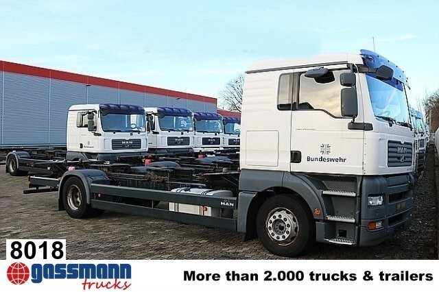 MAN TGA 18.350 4x2 LL, Fahrschule - Грузовик-контейнеровоз/ Сменный кузов: фото 1 MAN TGA 18.350 4x2 LL, Fahrschule - Грузовик-контейнеровоз/ Сменный кузов: фото 1