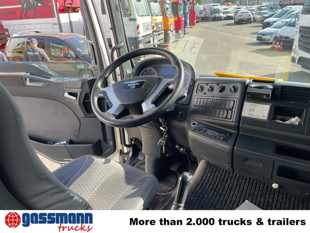 MAN TGM 18.330 4X2 LL, Fahrschulausstattung - Грузовик-контейнеровоз/ Сменный кузов: фото 2 MAN TGM 18.330 4X2 LL, Fahrschulausstattung - Грузовик-контейнеровоз/ Сменный кузов: фото 2