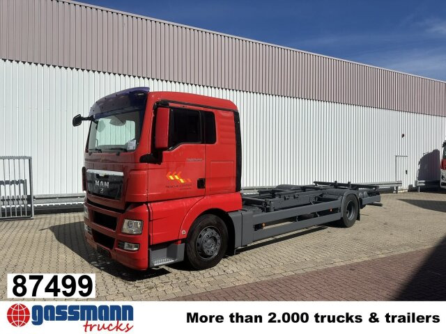 MAN TGX 18.360 4X2 LL, Fahrschule - Грузовик-контейнеровоз/ Сменный кузов: фото 1 MAN TGX 18.360 4X2 LL, Fahrschule - Грузовик-контейнеровоз/ Сменный кузов: фото 1