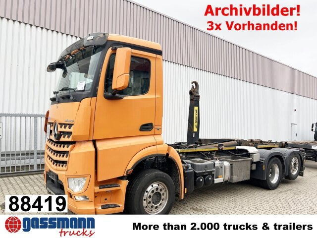 Mercedes-Benz Arocs 2552 L 6x2, Lenk-/Liftachse - Крюковой мультилифт: фото 1 Mercedes-Benz Arocs 2552 L 6x2, Lenk-/Liftachse - Крюковой мультилифт: фото 1