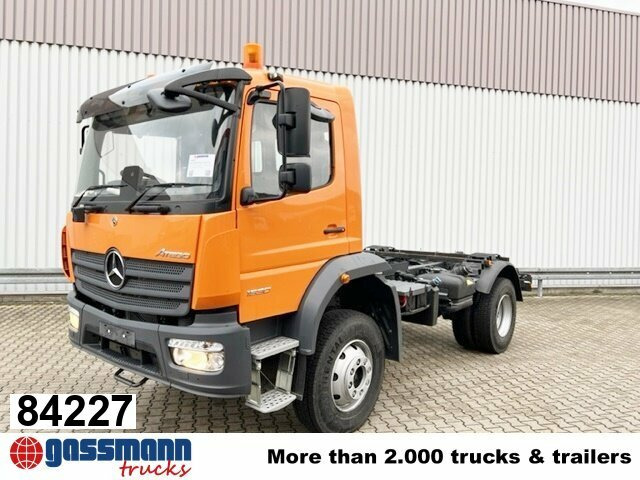 Mercedes-Benz Atego 1630 AK 4x4, 2x Nebenantrieb, Rechtslenker - Крюковой мультилифт: фото 1 Mercedes-Benz Atego 1630 AK 4x4, 2x Nebenantrieb, Rechtslenker - Крюковой мультилифт: фото 1