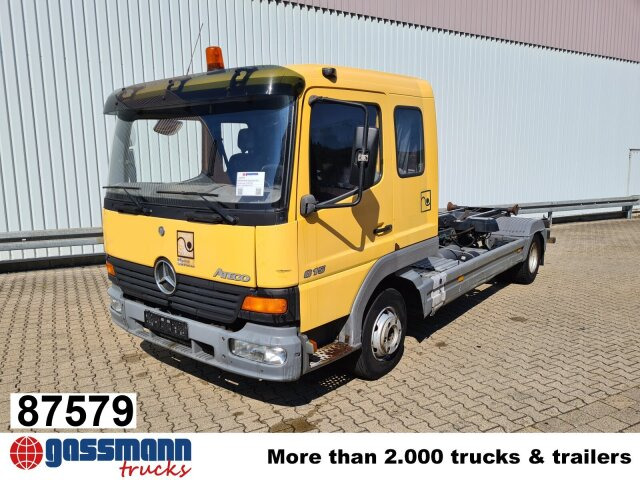 Mercedes-Benz Atego 815 K 4x2 - Крюковой мультилифт: фото 1 Mercedes-Benz Atego 815 K 4x2 - Крюковой мультилифт: фото 1