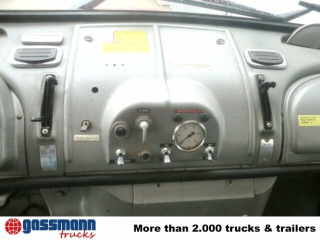 Mercedes-Benz LAK 1924 4x4 TLF, Feuerwehr - Пожарная машина: фото 4 Mercedes-Benz LAK 1924 4x4 TLF, Feuerwehr - Пожарная машина: фото 4