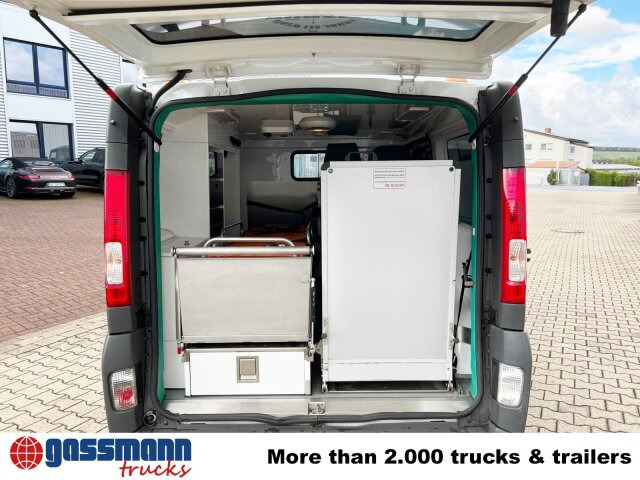 Renault Trafik 2.0 dCi115 4x2, Krankentransporter - Машина скорой помощи: фото 2 Renault Trafik 2.0 dCi115 4x2, Krankentransporter - Машина скорой помощи: фото 2