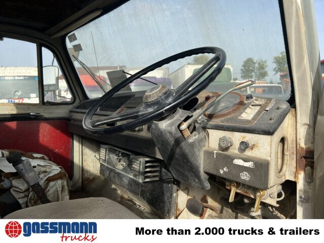 Saurer V5 4x2 - Грузовик-шасси: фото 4 Saurer V5 4x2 - Грузовик-шасси: фото 4