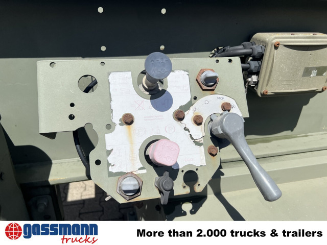 Schmitz Cargobull SCF 24 Containerchassis, 2x20/20/30/40ft, - Полуприцеп-контейнеровоз/ Сменный кузов: фото 4 Schmitz Cargobull SCF 24 Containerchassis, 2x20/20/30/40ft, - Полуприцеп-контейнеровоз/ Сменный кузов: фото 4