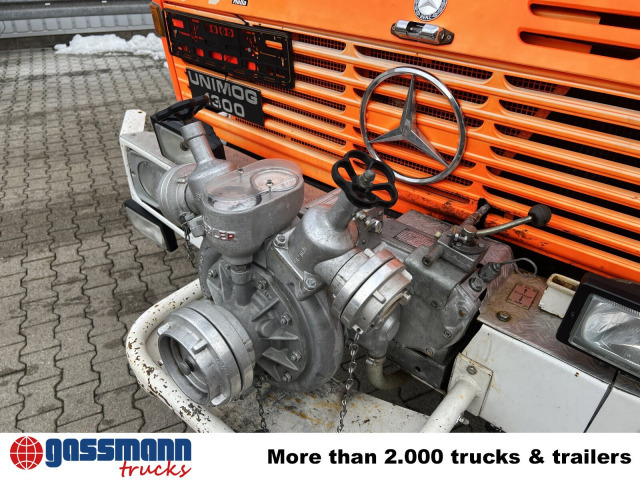 Unimog U 1300 L 4x4 Doka, LF8 - Пожарная машина: фото 2 Unimog U 1300 L 4x4 Doka, LF8 - Пожарная машина: фото 2