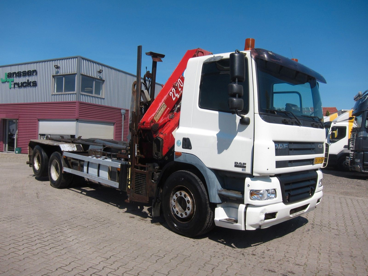 DAF CF 85 480 6x2 HMF 2220 3xhydr Remote Manual E3 - Крюковой мультилифт, Автоманипулятор: фото 1 DAF CF 85 480 6x2 HMF 2220 3xhydr Remote Manual E3 - Крюковой мультилифт, Автоманипулятор: фото 1