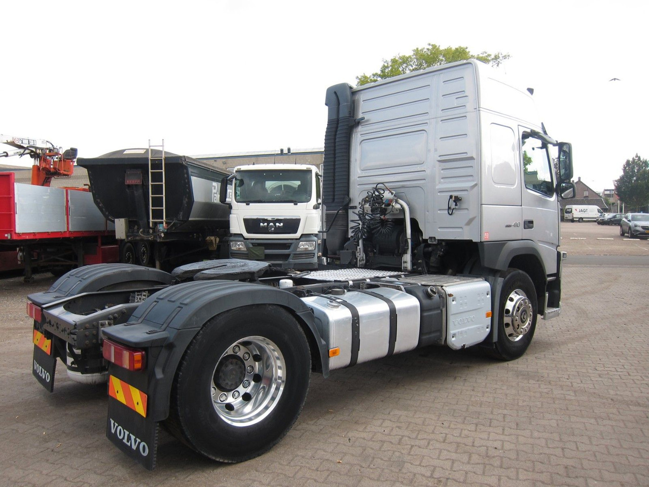 Volvo FM 410 Globe ADR PTO 600tkm Top! - Тягач: фото 4 Volvo FM 410 Globe ADR PTO 600tkm Top! - Тягач: фото 4