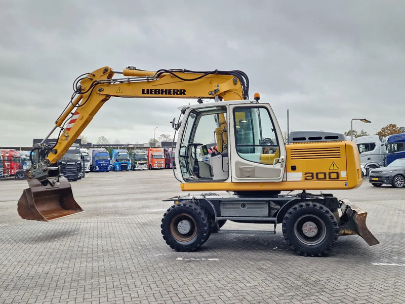 Liebherr A900C - 95 KW - Central Greasing - - Колёсный экскаватор: фото 5 Liebherr A900C - 95 KW - Central Greasing - - Колёсный экскаватор: фото 5