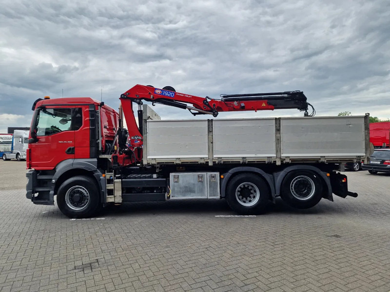 MAN TGS 26.360 6x4 Hydrodrive / Crane HMF1920K-RCS / 3 way tipper HMF / Low KM 110.700! - Автоманипулятор: фото 5 MAN TGS 26.360 6x4 Hydrodrive / Crane HMF1920K-RCS / 3 way tipper HMF / Low KM 110.700! - Автоманипулятор: фото 5
