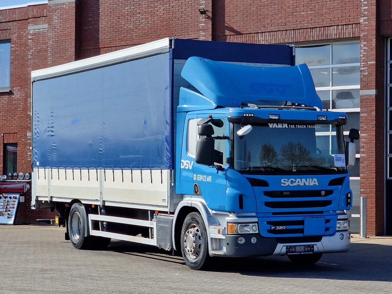 Scania P320 4x2 - Side boars - Loadlift - Full air - Navi - Тентованный грузовик: фото 1 Scania P320 4x2 - Side boars - Loadlift - Full air - Navi - Тентованный грузовик: фото 1