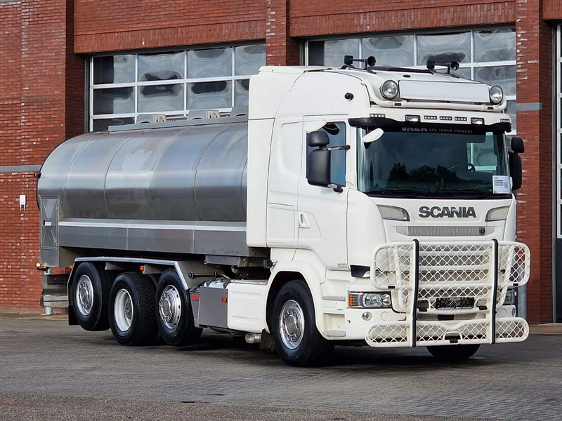 Scania R520 V8 8x2*4 - Tank - 19.000L - 4 compartments - Pump and counter - Retarder - Грузовик-цистерна: фото 1 Scania R520 V8 8x2*4 - Tank - 19.000L - 4 compartments - Pump and counter - Retarder - Грузовик-цистерна: фото 1