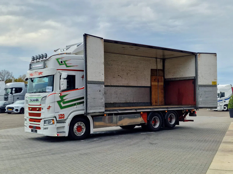Scania R580 V8 NGS Highline 6x2 - Box with sidedoors - Loadlift - Retarder - Full air - 475 wb - Грузовик с закрытым кузовом: фото 4 Scania R580 V8 NGS Highline 6x2 - Box with sidedoors - Loadlift - Retarder - Full air - 475 wb - Грузовик с закрытым кузовом: фото 4