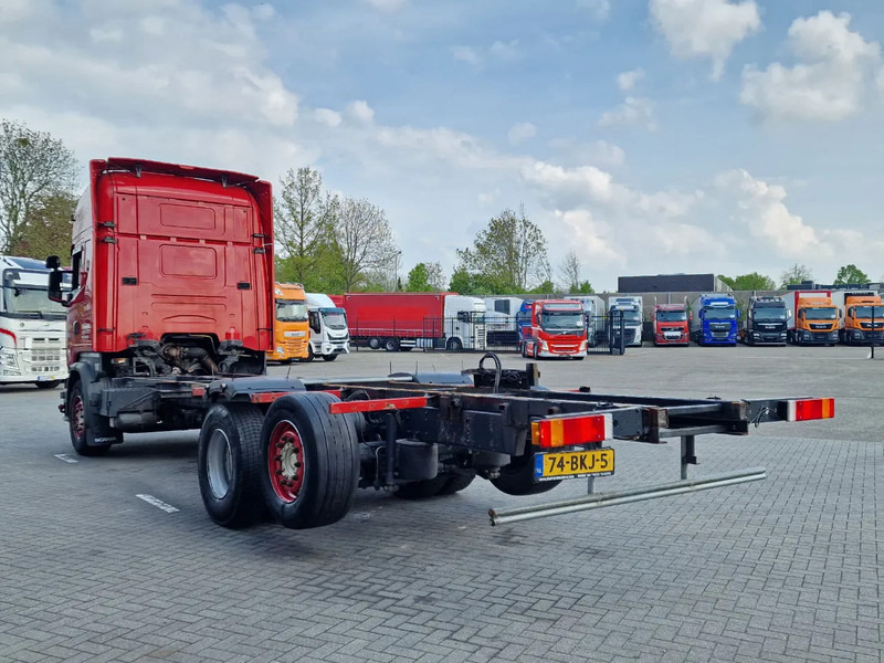 Scania R730 Topline 6x2*4 - Retarder - King of the Road - Night clima - Steering axle - Leather - Грузовик-шасси: фото 5 Scania R730 Topline 6x2*4 - Retarder - King of the Road - Night clima - Steering axle - Leather - Грузовик-шасси: фото 5