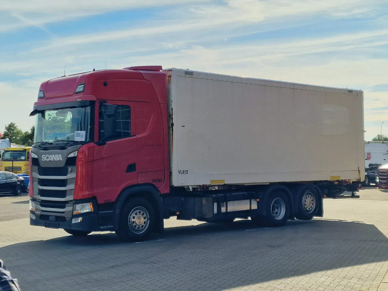 Scania S500 NGS Highline 6x2 - BDF - Full air - Loadlift - Box - Navi - Retarder - Грузовик-контейнеровоз/ Сменный кузов: фото 3 Scania S500 NGS Highline 6x2 - BDF - Full air - Loadlift - Box - Navi - Retarder - Грузовик-контейнеровоз/ Сменный кузов: фото 3