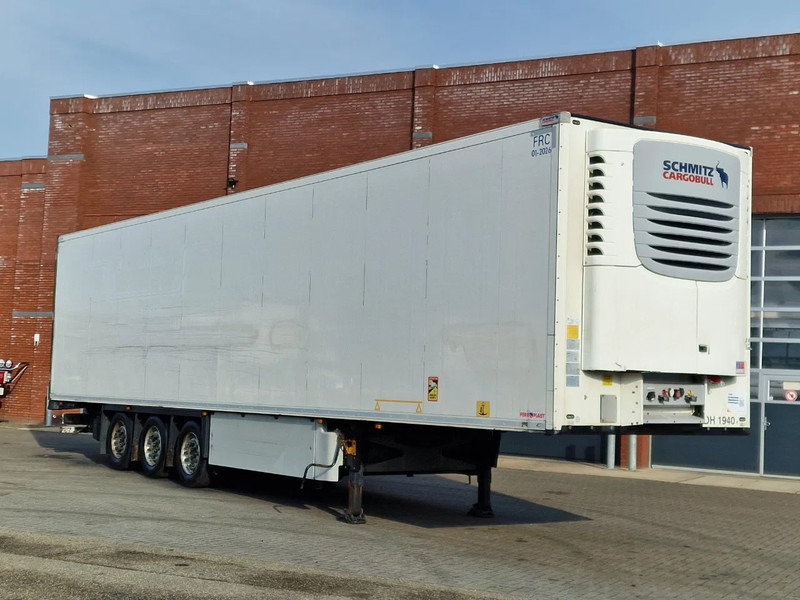 Schmitz Cargobull SCB*S3B - Frigo Schmitz - Hooks/Rohrbahnen/Vleeshang - ATP/FRC - Pallet box - Изотермический полуприцеп: фото 1 Schmitz Cargobull SCB*S3B - Frigo Schmitz - Hooks/Rohrbahnen/Vleeshang - ATP/FRC - Pallet box - Изотермический полуприцеп: фото 1