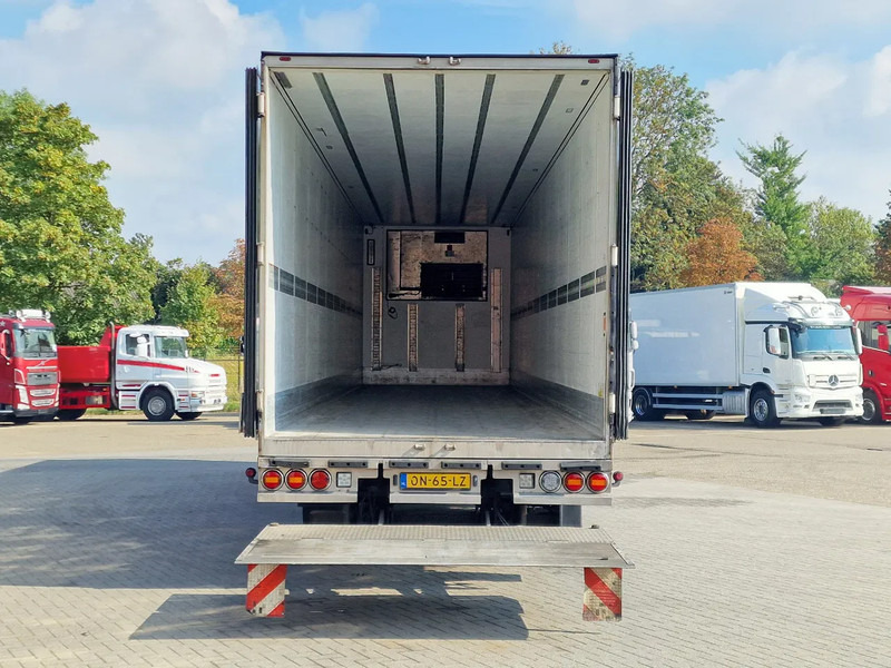 Изотермический полуприцеп Schmitz Cargobull SCB*S3B Thermoking SLXe 300 Frigo - Dhollandia Loadlift 2.000 KG: фото 8