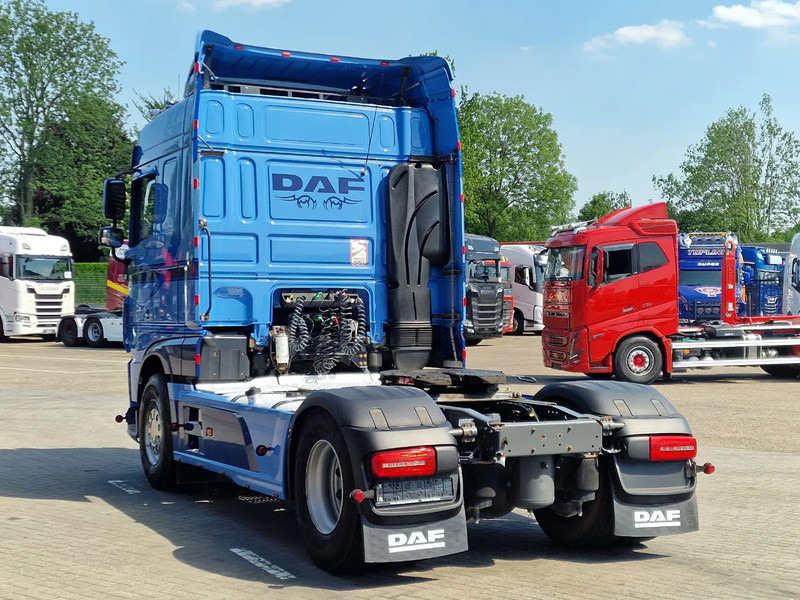 DAF XF 530 SpaceCab 4x2 - Night clima - Full spoiler - PTO Prep - Light bar - Тягач: фото 5 DAF XF 530 SpaceCab 4x2 - Night clima - Full spoiler - PTO Prep - Light bar - Тягач: фото 5