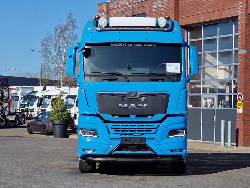 MAN TGX 33.510 6x4 - Facelift - Low km 252Tkm - Navi - Sliding 5th wheel - Тягач: фото 2 MAN TGX 33.510 6x4 - Facelift - Low km 252Tkm - Navi - Sliding 5th wheel - Тягач: фото 2