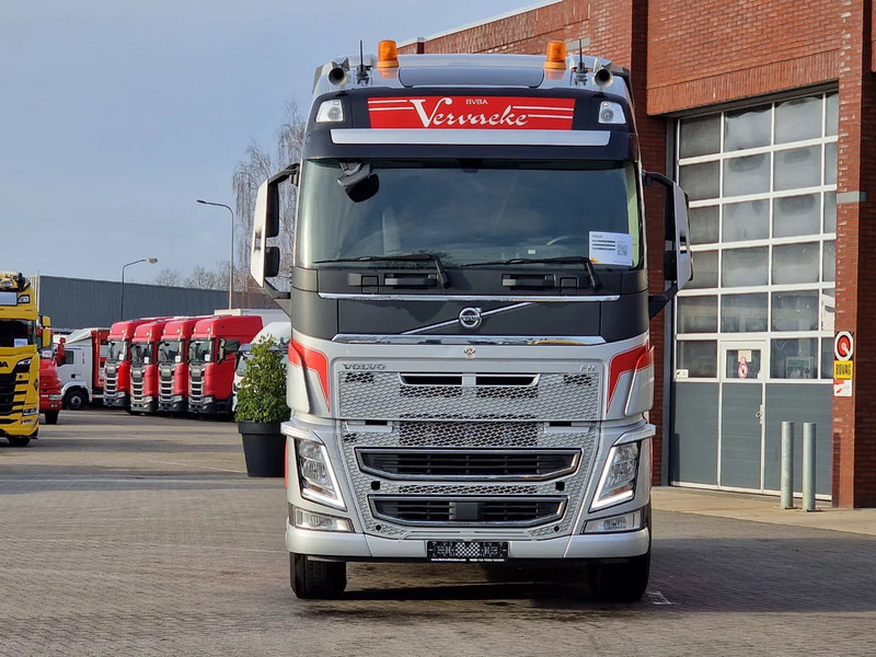 Volvo FH 13.460 Globetrotter 4x2 - PTO/Hydraulic - 2x tank - Steel/Air - Тягач: фото 2 Volvo FH 13.460 Globetrotter 4x2 - PTO/Hydraulic - 2x tank - Steel/Air - Тягач: фото 2