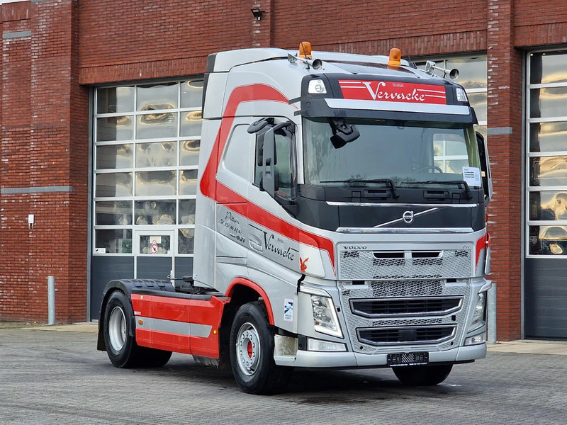 Volvo FH 13.460 Globetrotter 4x2 - PTO/Hydraulic - 2x tank - Steel/Air - Тягач: фото 1 Volvo FH 13.460 Globetrotter 4x2 - PTO/Hydraulic - 2x tank - Steel/Air - Тягач: фото 1