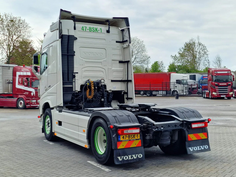 Volvo FH 13.540 Globetrotter 4x2 - Custom exterior - I parkcool - Navi - APK/TUV: 27-02-2026 - Тягач: фото 5 Volvo FH 13.540 Globetrotter 4x2 - Custom exterior - I parkcool - Navi - APK/TUV: 27-02-2026 - Тягач: фото 5