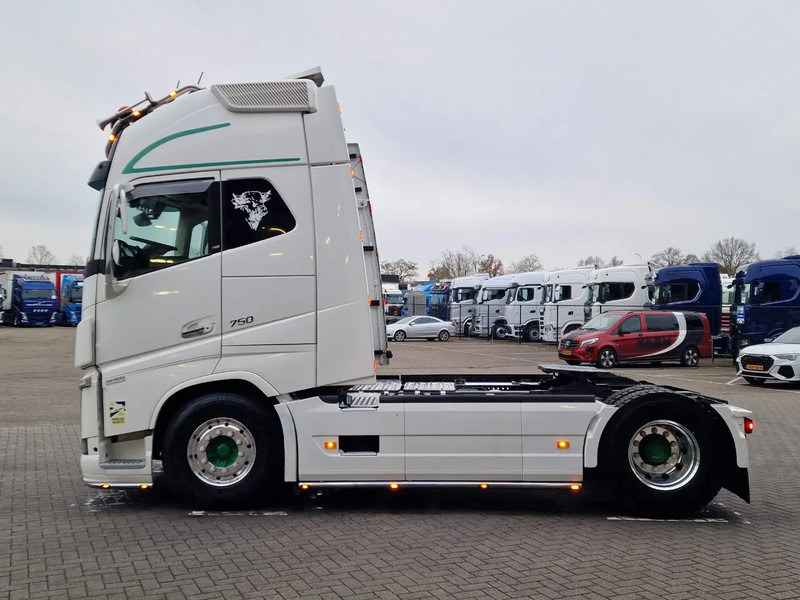 Volvo FH 16.750 Globetrotter XL 4x2 - Retarder - I parkcool - Full air - 2x tank - Full spec - Тягач: фото 5 Volvo FH 16.750 Globetrotter XL 4x2 - Retarder - I parkcool - Full air - 2x tank - Full spec - Тягач: фото 5