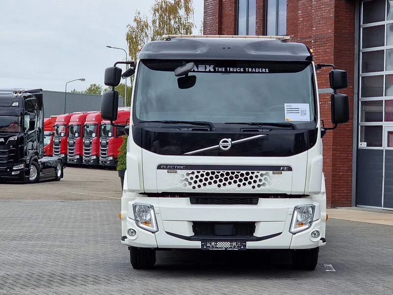 Volvo FE 6x2*4 - Electric - Demo - 32Tkm - Loading ramps - Winch - Elektrisch - Автовоз, Электрогрузовик: фото 3 Volvo FE 6x2*4 - Electric - Demo - 32Tkm - Loading ramps - Winch - Elektrisch - Автовоз, Электрогрузовик: фото 3