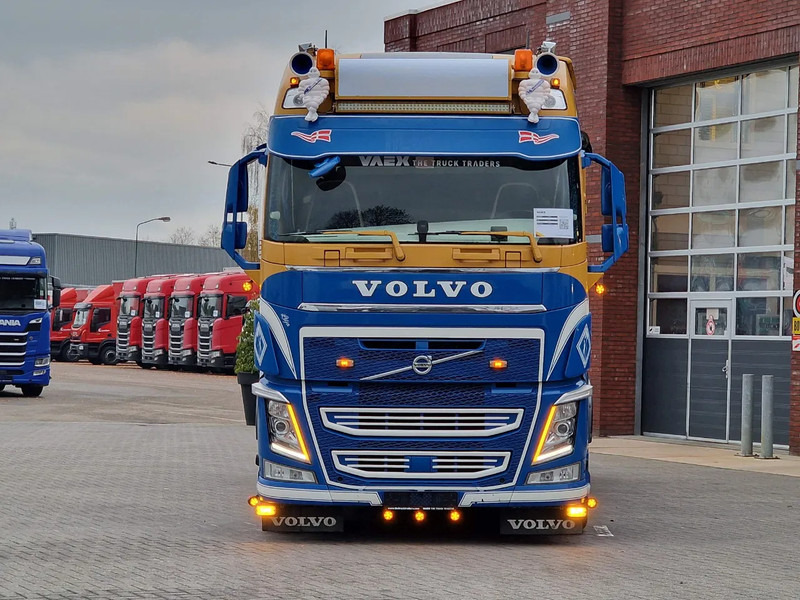 Volvo FH 13.540 Globetrotter 6x2 - 3 way tipper - Full air - I parkcool - Custom interior - Самосвал: фото 4 Volvo FH 13.540 Globetrotter 6x2 - 3 way tipper - Full air - I parkcool - Custom interior - Самосвал: фото 4