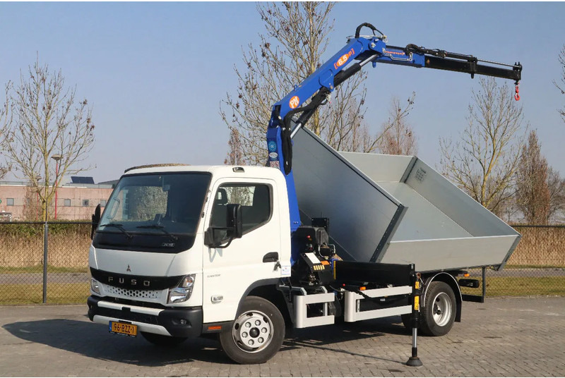 FUSO 7C18 | 4X2 | 3-WAY TIPPER | PM 6.5 KRAN /CRANE - Самосвал, Автоманипулятор: фото 1 FUSO 7C18 | 4X2 | 3-WAY TIPPER | PM 6.5 KRAN /CRANE - Самосвал, Автоманипулятор: фото 1