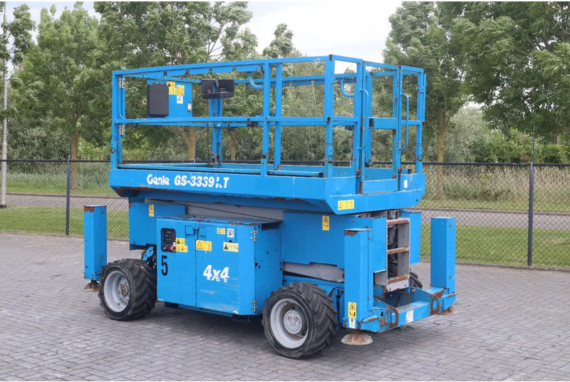 Genie GS-3369 RT | 12 METER | 454 kg - Ножничный подъемник: фото 2 Genie GS-3369 RT | 12 METER | 454 kg - Ножничный подъемник: фото 2