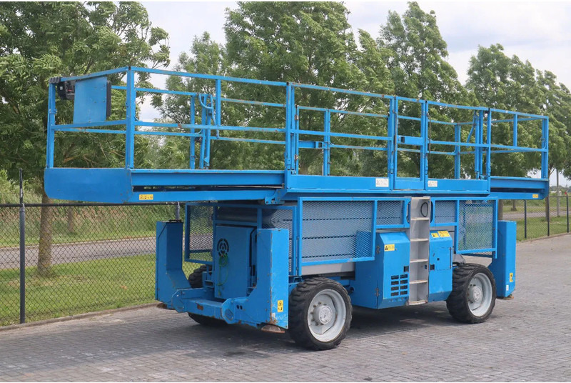 Genie GS-4390 RT | 15 METER | 680 KG - Ножничный подъемник: фото 5 Genie GS-4390 RT | 15 METER | 680 KG - Ножничный подъемник: фото 5
